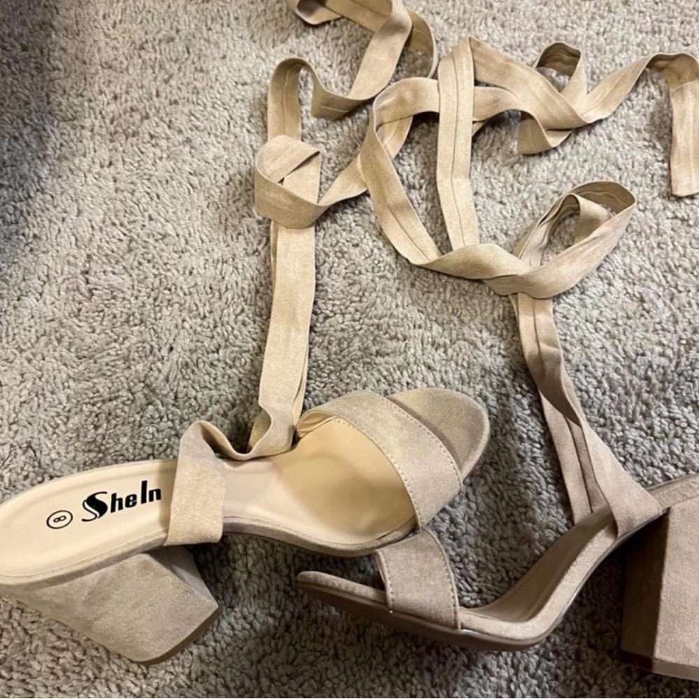 nude heels